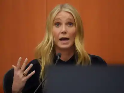 Gwyneth Paltrow sagt w&auml;hrend ihres Prozesses aus.