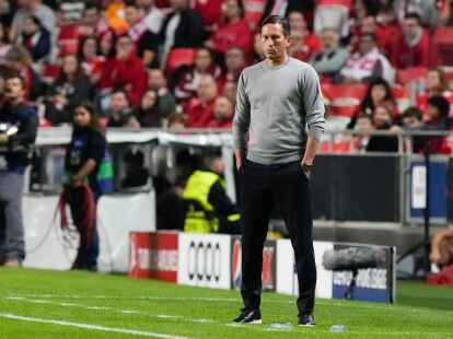 Hat seinen Vertrag bei Benfica verl&auml;ngert: Trainer Roger Schmidt.