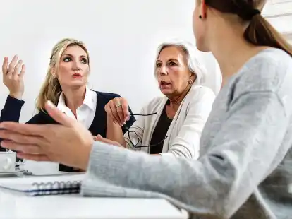 Schmiedet man neue Pl&auml;ne, ist der Gespr&auml;chsbedarf  gro&szlig;.