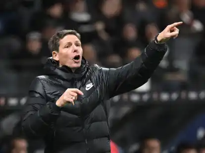 Gibt sich bescheiden: Eintracht-Coach Oliver Glasner.