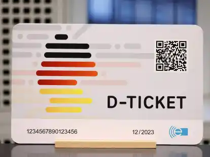 Das Deutschlandticket f&uuml;r den bundesweiten Nah- und Regionalverkehr zum Preis von 49 Euro im Monat soll vom 1. Mai an gelten.