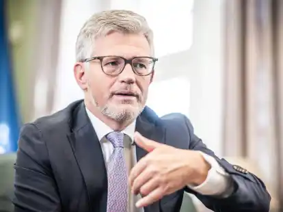 Der ehemalige Botschafter der Ukraine in Deutschland, Andrij Melnyk, kritisiert einen Friedensappell namhafter deutscher Sozialdemokraten und Gewerkschafter.