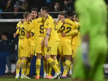 Borussia Dortmund komplettiert als letzter Club das Pokal-Viertefinale.