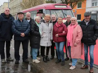 70 Jahre nach ihrer Einschulung trafen sich ehemalige der Hafenschule zu einem Wiedersehen.