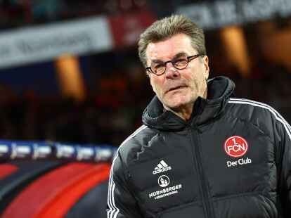N&uuml;rnbergs Trainer Dieter Hecking trifft mit seinem Team im Viertelfinale des DFB-Pokals auf den VfB Stuttgart.