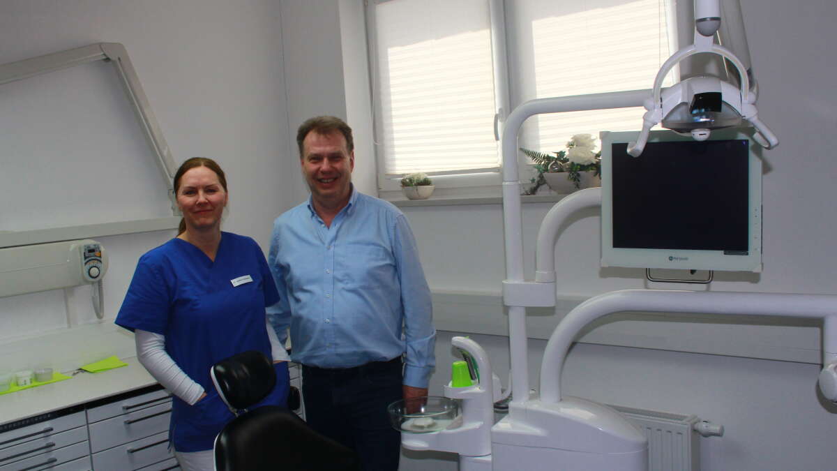 Zahnarzt de Buhr in Hooksiel findet Nachfolgerin für Praxis