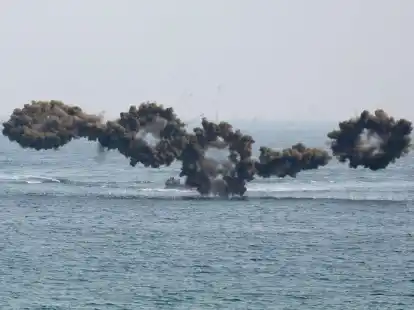 Eine milit&auml;rische Amphibienlande&uuml;bung zwischen S&uuml;dkorea und den USA, genannt Ssangyong-&Uuml;bung, in Pohang.