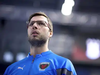 Trainer Jaron Siewert und die F&uuml;chse sind zumindest vor&uuml;bergehend wieder Tabellenf&uuml;hrer.