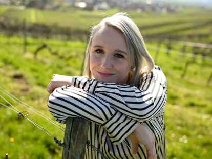 Winzerin Shanna Reis hat 2017 ein Weingut &uuml;bernommen. (Arne Dedert/dpa)