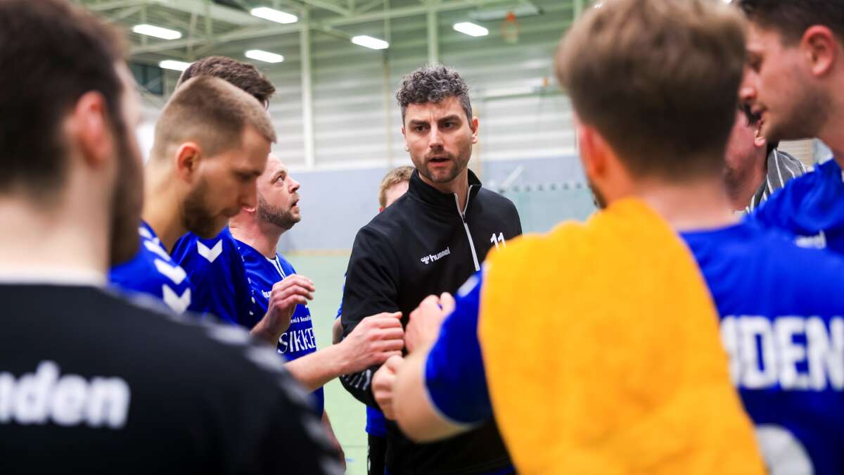 Handball-Regionsoberliga Männer: HSG Emden Steht Vor Dem Aufstieg In ...