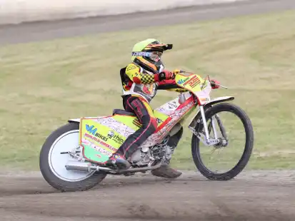 Auch Lokalmatador Thies Schweer vom MSC Moorwinkelsdamm braust an diesem Samstag wieder durchs Speedway-Oval.