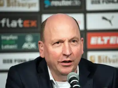Gladbachs Gesch&auml;ftsf&uuml;hrer Stephan Schippers verk&uuml;ndete die roten Zahlen.
