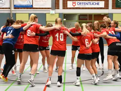 Wollen den nächsten Heimsieg bejubeln: die Handballerinnen der SG Friedrichsfehn/Petersfehn.