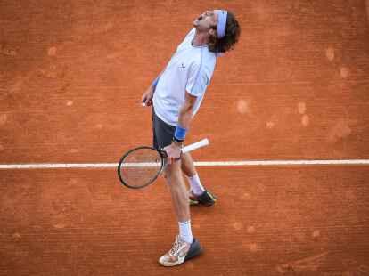 Andrej Rubljow bejubelt seinen Finaleinzug in Monte Carlo.