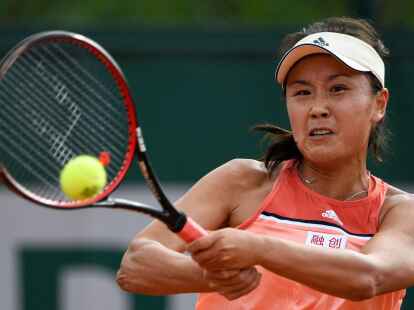 Peng Shuai hatte 2021 im sozialen Netzwerk Weibo einem hochrangigen chinesischen Politiker sexuellen Missbrauch vorgeworfen.