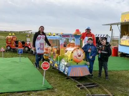 F&auml;hrt jetzt am Strand in Dangast: der Fantasie-Express