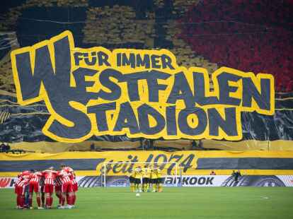 Nach der Westfalenstadion-Choreografie der BVB-Fans &auml;u&szlig;erte ein Sponsor des Vereins deutliche Kritik.