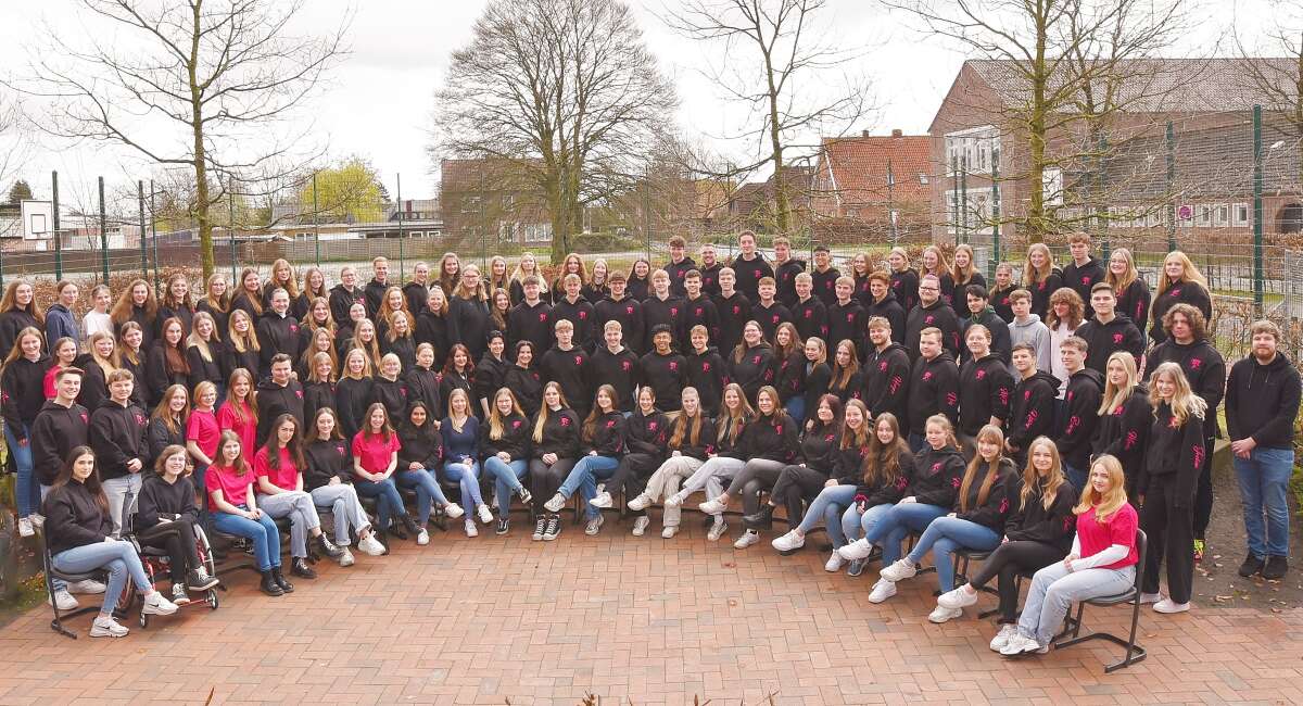 Abitur 2023 AMG Friesoythe Die NWZ stellt die Abiturienten des