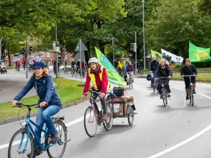 Radeln gegen die Autobahn: In den vergangenen Jahren gab es bereits mehrere Protestveranstaltungen gegen die geplante A20.