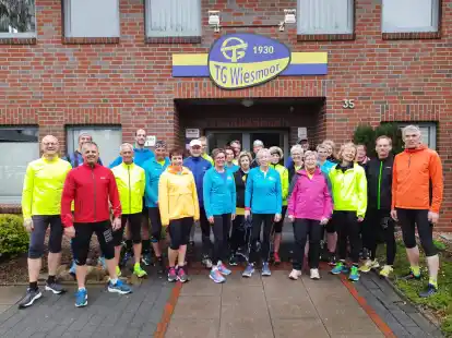 Gleich geht es gemeinsam auf die &bdquo;Piste&ldquo;: Die Lauftreff-Gruppe trifft sich jeden Mittwoch um 19 Uhr.