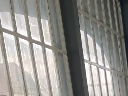 Noch ist die historische Unterf&uuml;hrung des Cloppenburger Bahnhofs lediglich zu zwei Dritteln mit Beton gef&uuml;llt.