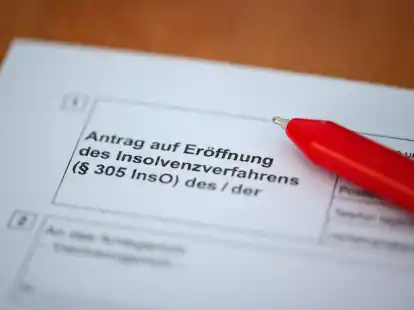 Herrenmodehersteller Ahlers wird f&uuml;r die Ahlers AG und sieben Tochtergesellschaften Insolvenzantr&auml;ge stellen.