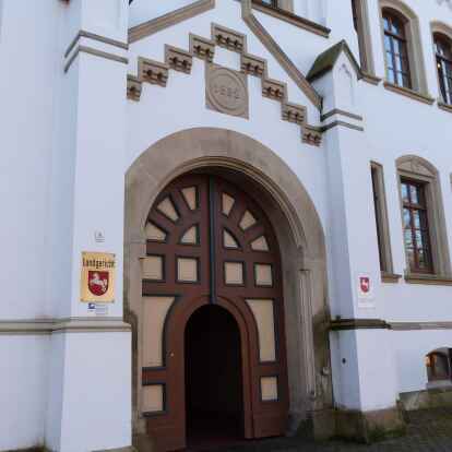 Vor dem Landgericht Aurich wird der Prozess gegen einen 38-j&auml;hrigen Emder wegen schweren sexuellen Missbrauchs verhandelt.