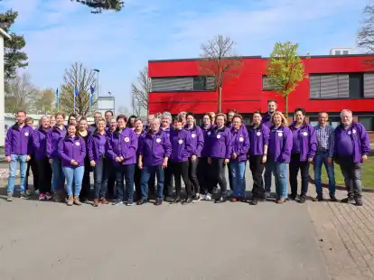 36 Kriseninterventionshelfer durchlaufen die Fortbildung zur Arbeit an Schulen und in Kitas an der Feuerwehrtechnischen Zentrale in Cloppenburg.