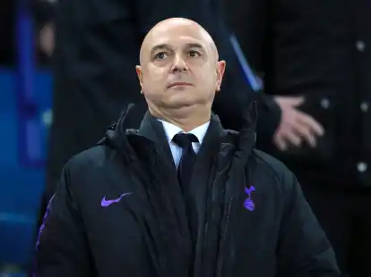 Tottenham-Pr&auml;sident Daniel Levy wandte sich nach der Trainerentlassung in einer Mitteilung an die Fans.
