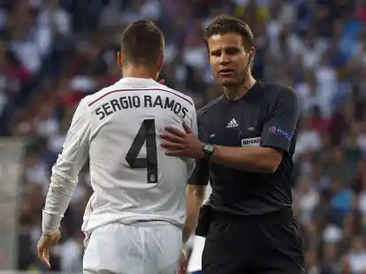 Schiedsrichter Felix Brych denkt gerne an Spiele mit Ramos zur&uuml;ck.
