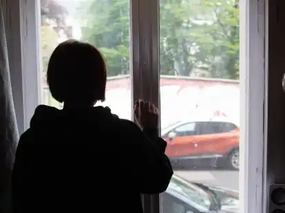 Seit der Pandemie haben viele M&auml;dchen und Jungen mit Depressionen und &Auml;ngsten zu k&auml;mpfen. Ihre Familien verzweifeln oft bei der Suche nach einem Therapieplatz.