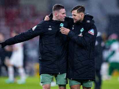 Die Bremer bangen um den Einsatz von Marvin Ducksch (l) und Niclas F&uuml;llkrug.