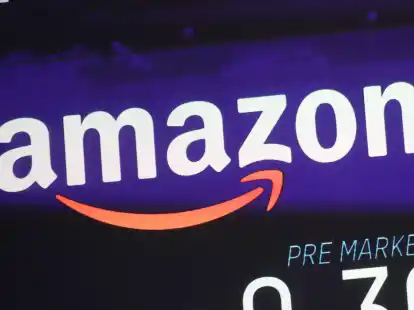 Das lukrative Cloud-Gesch&auml;ft rund um die Plattform Amazon Web Services hat die Einnahmen des Unternehmens trotz hoher Inflation und Konjunktursorgen gesteigert.