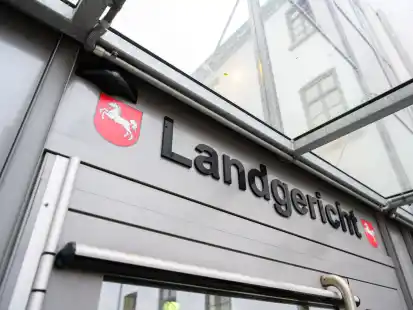 Verurteilte einen 38-j&auml;hrigen Emder wegen des schweren sexuellen Missbrauchs von Kindern zu sieben Jahren Gef&auml;ngnis.