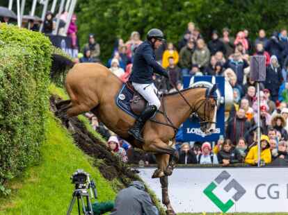 Frederic Tillmann beim Spring- und Dressur-Derby in Aktion.