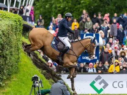 Frederic Tillmann beim Spring- und Dressur-Derby in Aktion.
