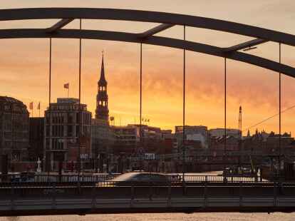 Der Hamburger Hafen feiert dieses&nbsp;Wochenende seinen 834. Geburtstag.