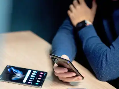 Sich nicht dauernd von wichtigen Aufgaben ablenken lassen, f&auml;llt vielen schwer. Fixe Termine im Kalender k&ouml;nnen helfen.