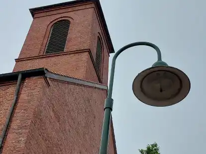Auch hier blieb es zumindest zwei N&auml;chte lang dunkel: eine der Laternen in der Stra&szlig;e Hof von Holland.