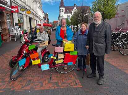 Georg und Anne Philipp (von links) sowie Gisela und Bernhard Eden  haben die Schlaganfall-Selbsthilfegruppe f&uuml;r Angeh&ouml;rige und Betroffene gegr&uuml;ndet.