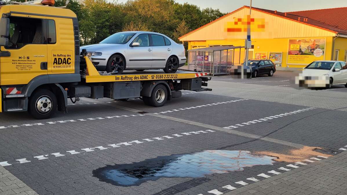 Panik Am Parkplatz Ihr Kraftfahrzeug Verliert Etwas Ol Was Nunfeed