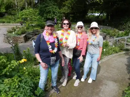 Besuchten das Rosarium im Zuge der Saisoner&ouml;ffnung (von links): Daniela Drigalsky, Maike Reuter, Grit Ochendal und Daniela Polter.