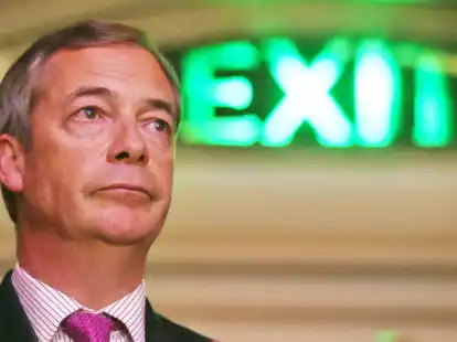 Wandert Nigel Farage jetzt aus?