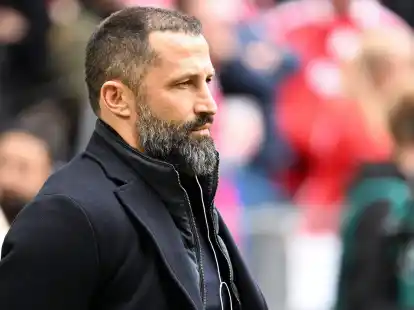 FC-Bayern-Sportvorstand Hasan Salihamidzic widerspricht Nagelsmann-Berater Struth.