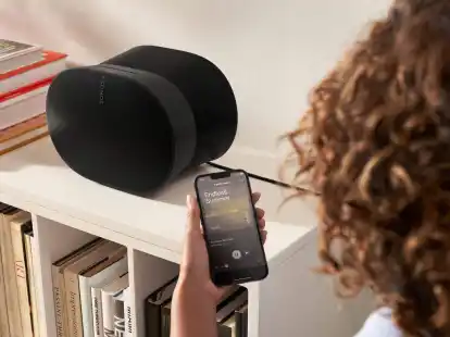 Der Sonos Era 300 l&auml;sst sich mit Atmos-Musik von den Streamingdiensten Apple Music und Amazon Music Unlimited beschicken.