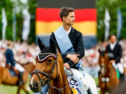 Marvin J&uuml;ngel konnte v&ouml;llig &uuml;berraschend das Spring-Derby in Hamburg gewinnen.