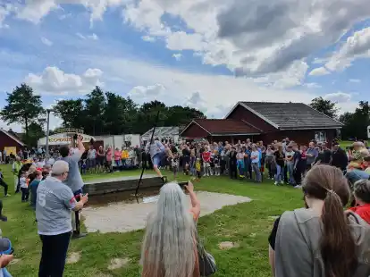 Beim 124. Verlaatjer Pfingsmarkt wird auch wieder die Pulsstocksprungmeisterschaft durchgef&uuml;hrt.