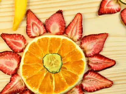 Getrocknetes Obst verliert vor allem an Volumen, behält aber all seine gesunden Inhaltsstoffe.