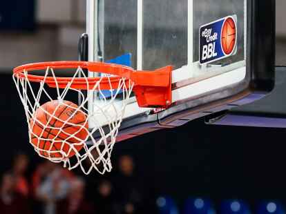 Ratiopharm Ulm &uuml;berrumpelt den FC Bayern und steht dicht vor dem Einzug ins Endspiel der Bundesliga.