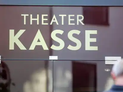 Eine breite Mehrheit der Erwachsenen in Deutschland findet es einer Umfrage zufolge richtig, Theater staatlich zu subventionieren.